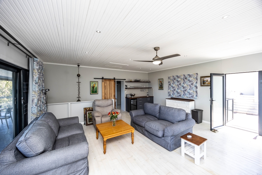 7 Bedroom Property for Sale in Cintsa East Eastern Cape